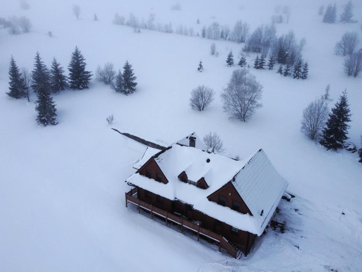 Tatrystay Chalet Mates ชเดียร์ ภายนอก รูปภาพ